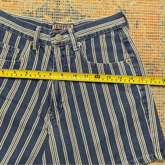 VTG Memphis High Rise Waist Shorts 4in Inseam Pinstripe Blue White Size 5 24 - Picture 6 of 8